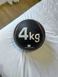 Bola 4kg decathlon