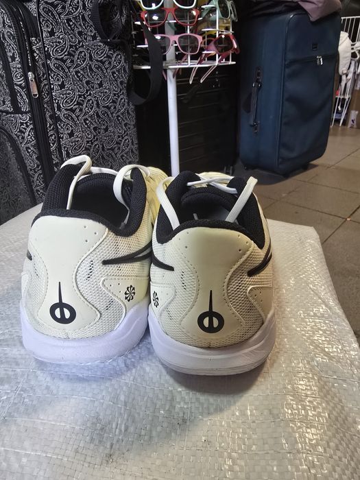 Футзалки Nike Tiempo Legend X Academy IC DV4341-700