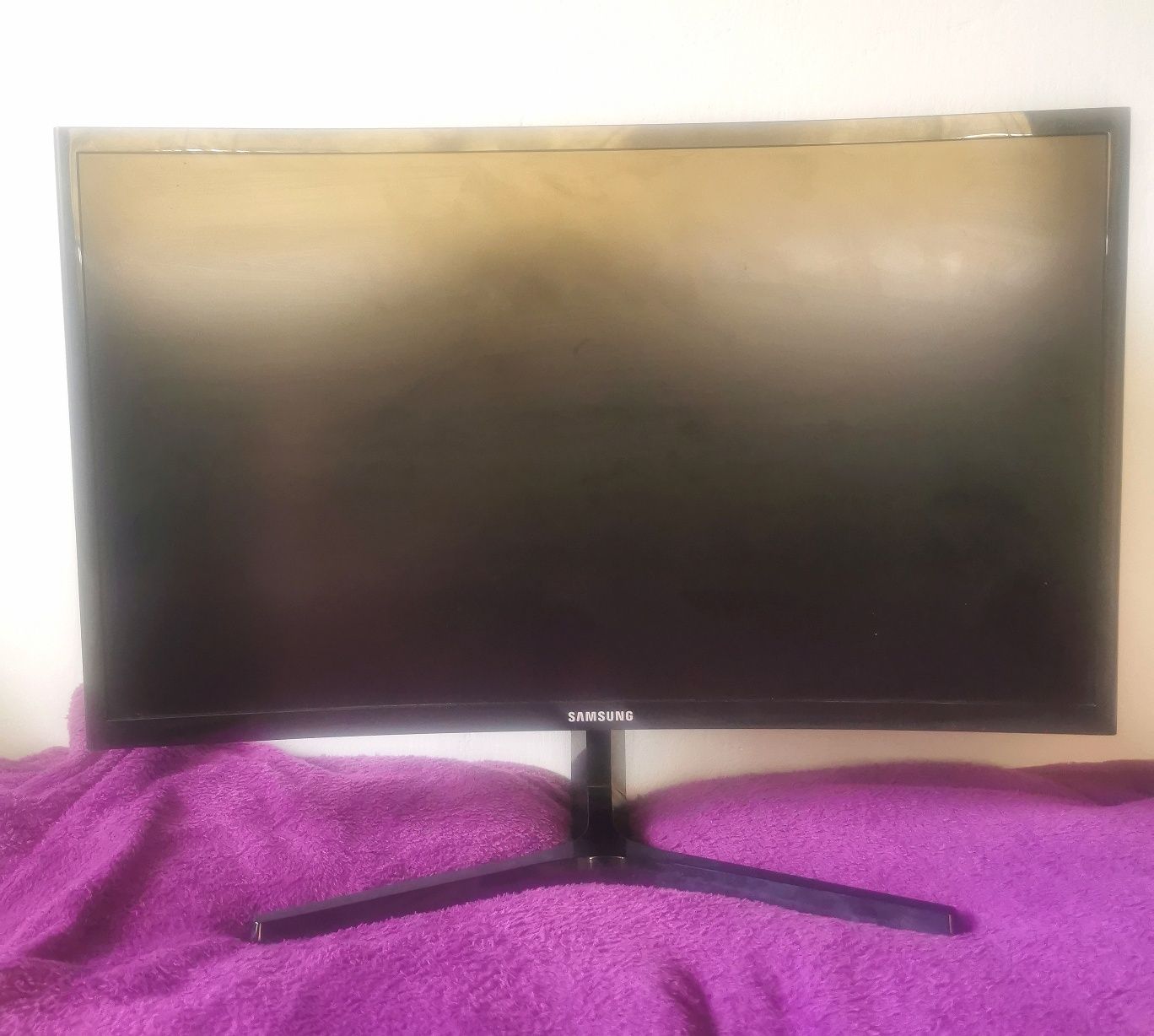 Monitor Samsung C24F396FHR 24" Full HD VA 60Hz 4ms Zakrzywiony