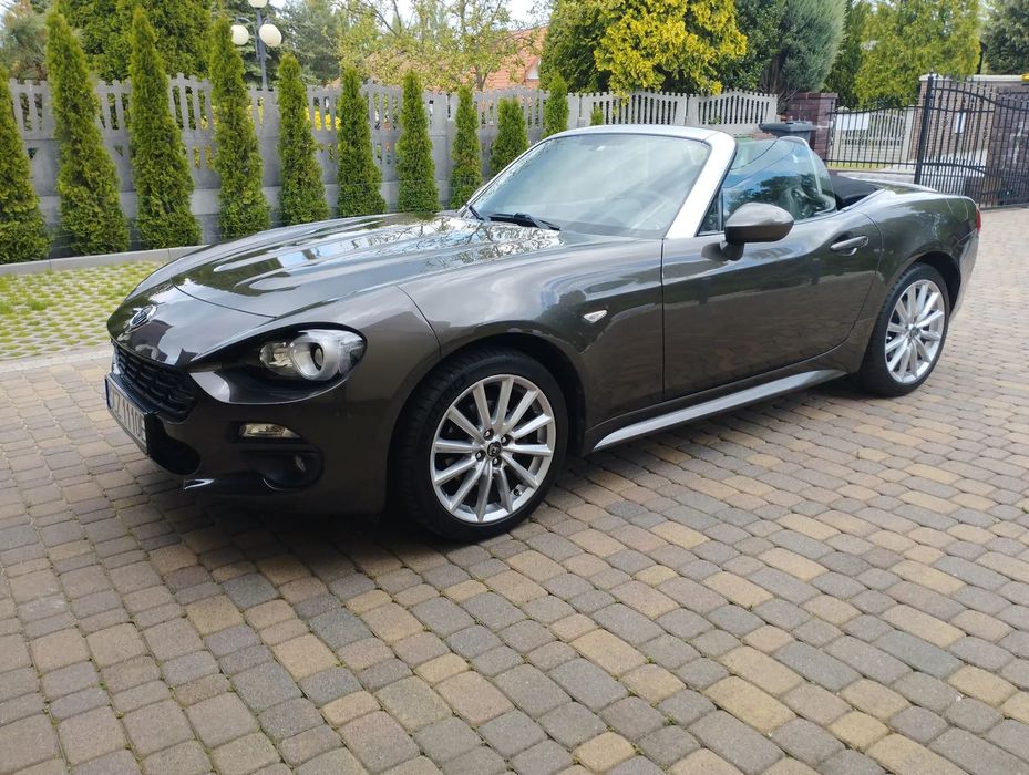 Fiat 124 Spider Roadster 2018r 140KM