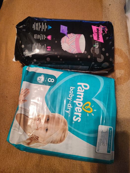 Pieluchy pampers 8 plus ninjamas 8-12 dziewczynka / chłopak