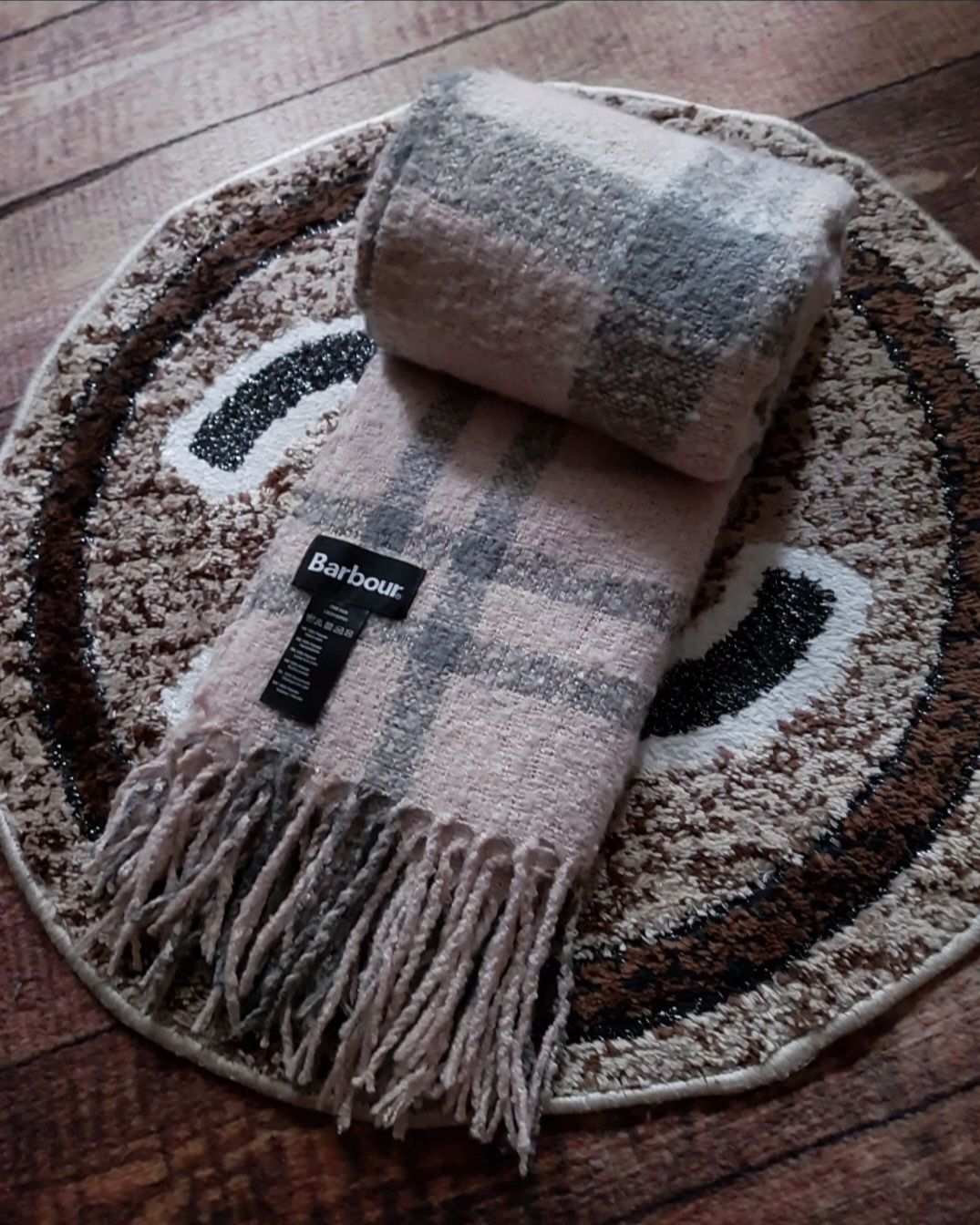 Barbour duży szal damski w różowo - szarą kratę