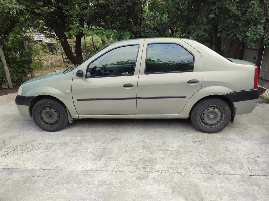 Dacia Logan продам