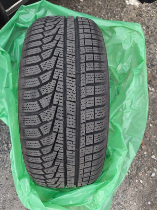 Opony zimowe Firemax 255/45/R19 7mm stan bdb jak nowe 2024r komplet