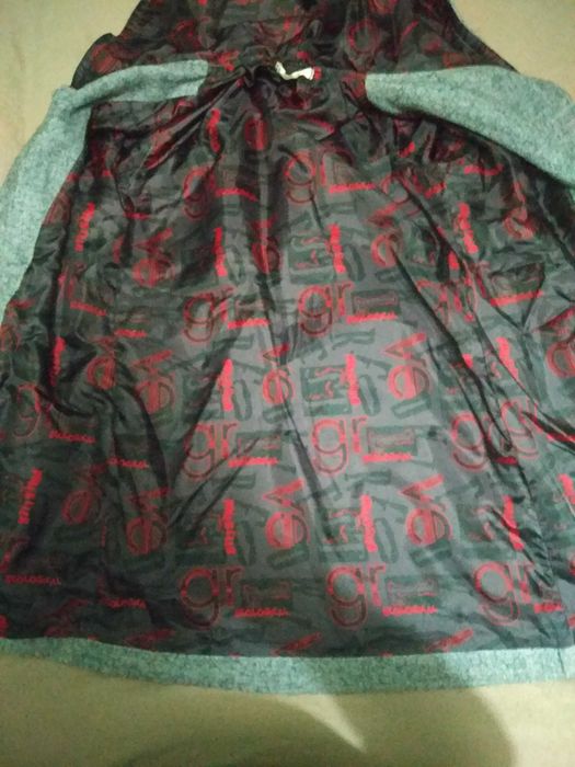 Пальто девочке осень,140рост