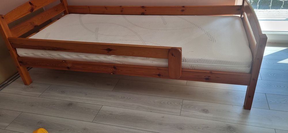 Łóżko dziecięce / młodzieżowe 90x200 + materac