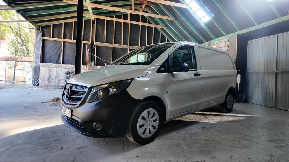 Sprzedam Vito 447