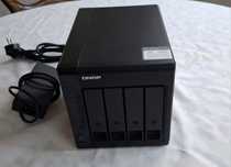 Serwer NAS QNAP TS-451D2 (macierz 4-dyskowa)