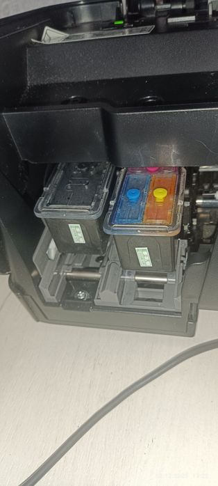 Принтер Canon Pixma  IP 1800, картриджи новые CL41, PG40 + чернила !