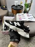 Жіночі кросівки нью беланс New Balance 9060 Black White [36-40]