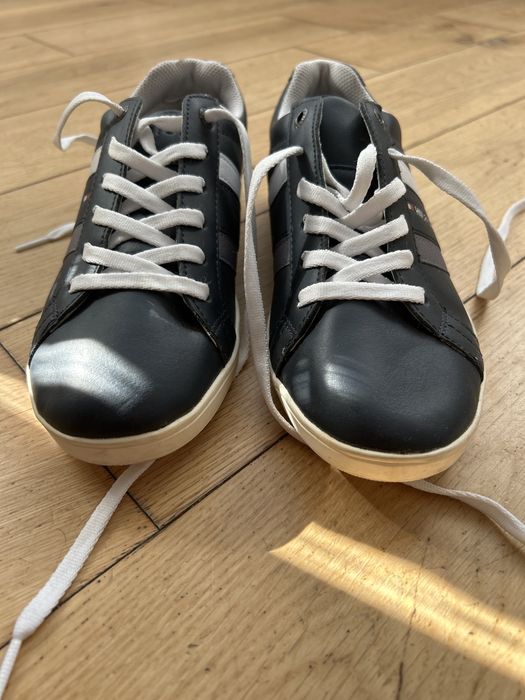 Skorzane buty Hilfiger 38