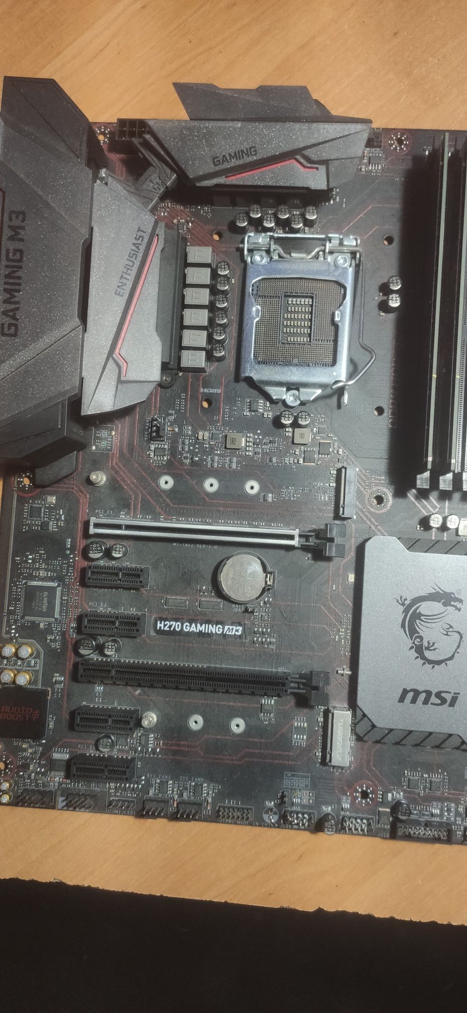 Материнская плата Msi