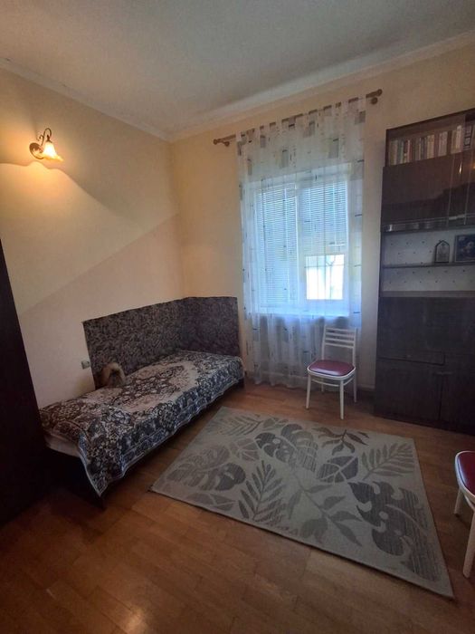 (13) Продам добротний, просторий будинок в Сухому Лимані