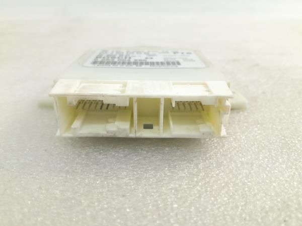 Módulo controlo de distância MERCEDES-BENZ Classe C (W204)