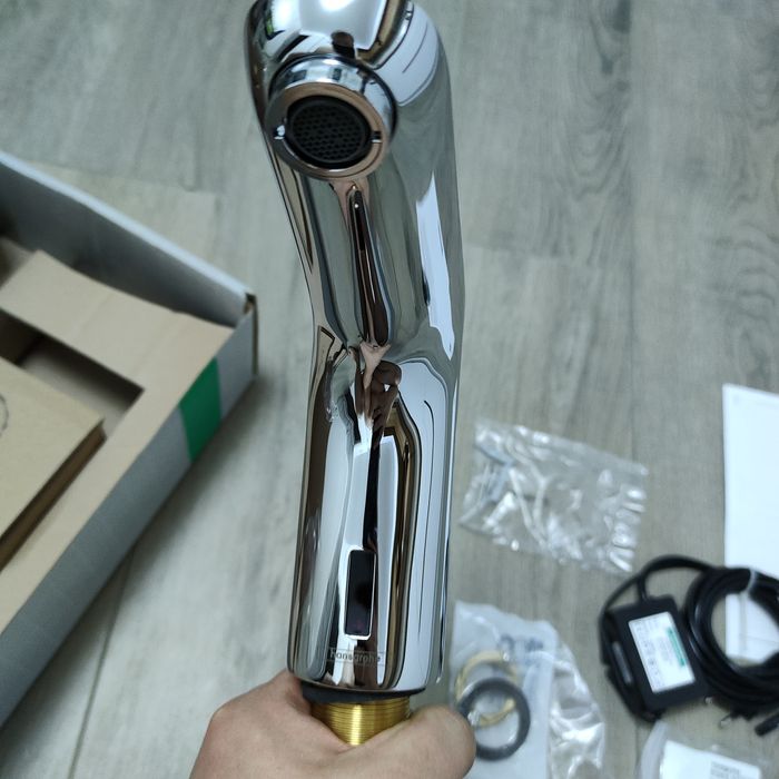 Продам електричний кран Hansgrohe 31174000