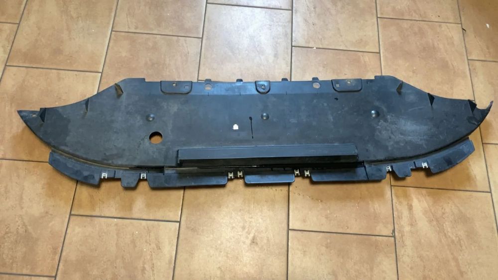 OSŁONA POD ZDERZAK FORD MUSTANG V 2010-2014 AR33-6A971-CE