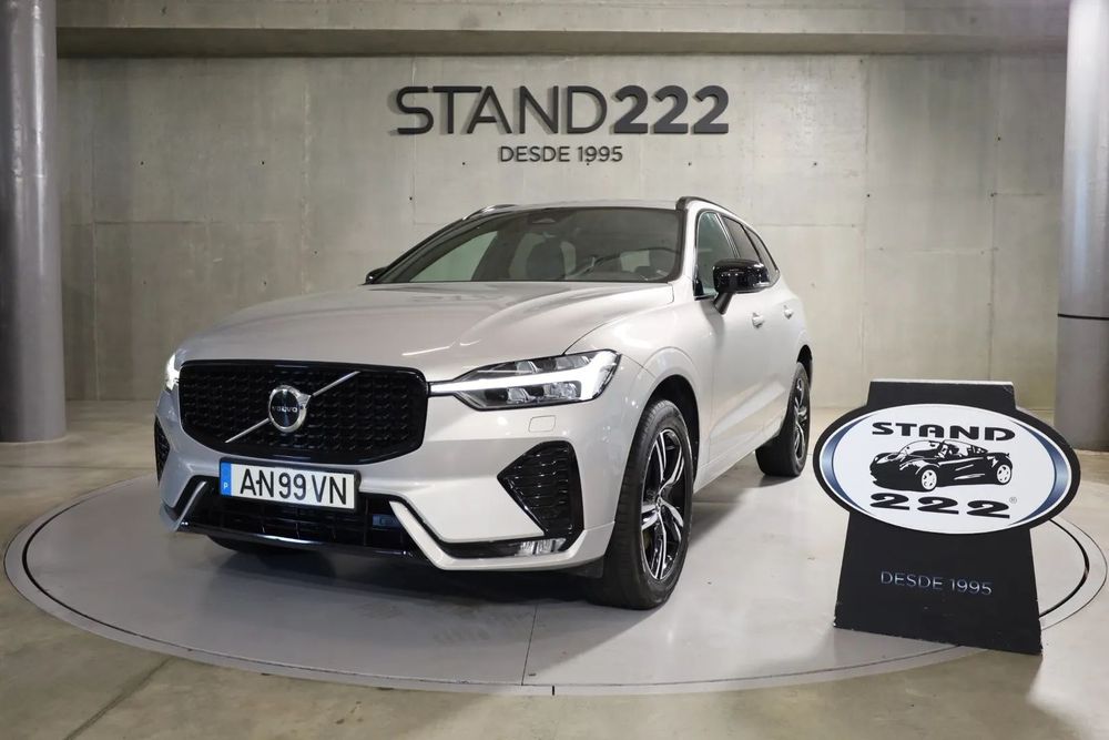 Volvo XC 60 2.0 B4 Plus Dark