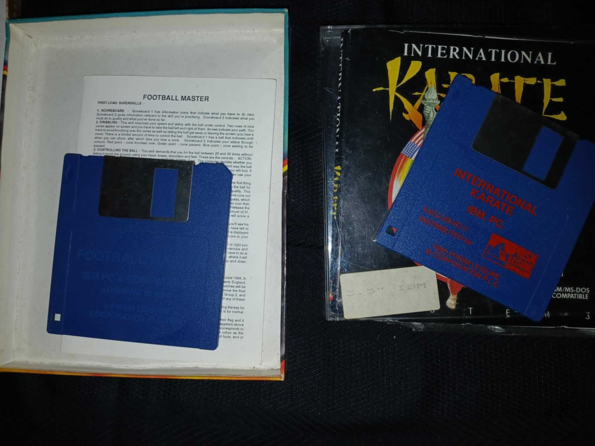 Raro Jogo disquete International Karate e Football Master IBM