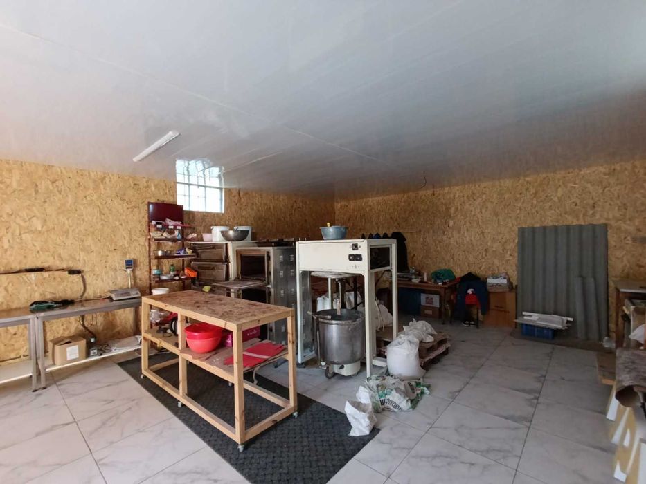 (7) Продаж комерційного приміщення, с. Бохоники (5434)