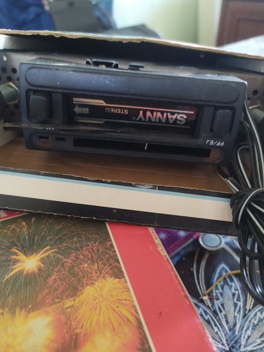 Цена за три магнитолы сразу Для любителей ретро,и винтажных вещей))) т