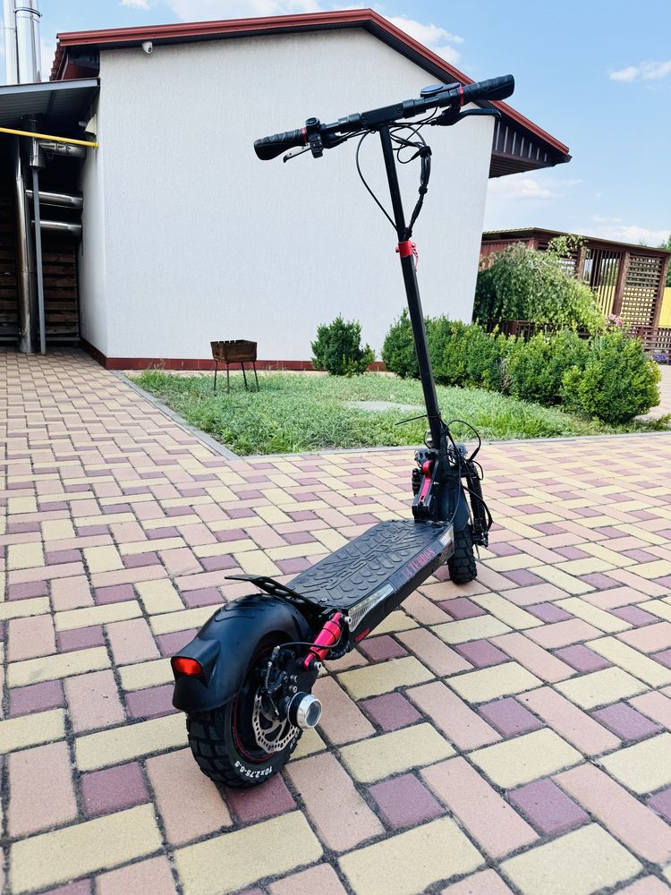 Электросамокат 3000W Crooser T4 Turbo S