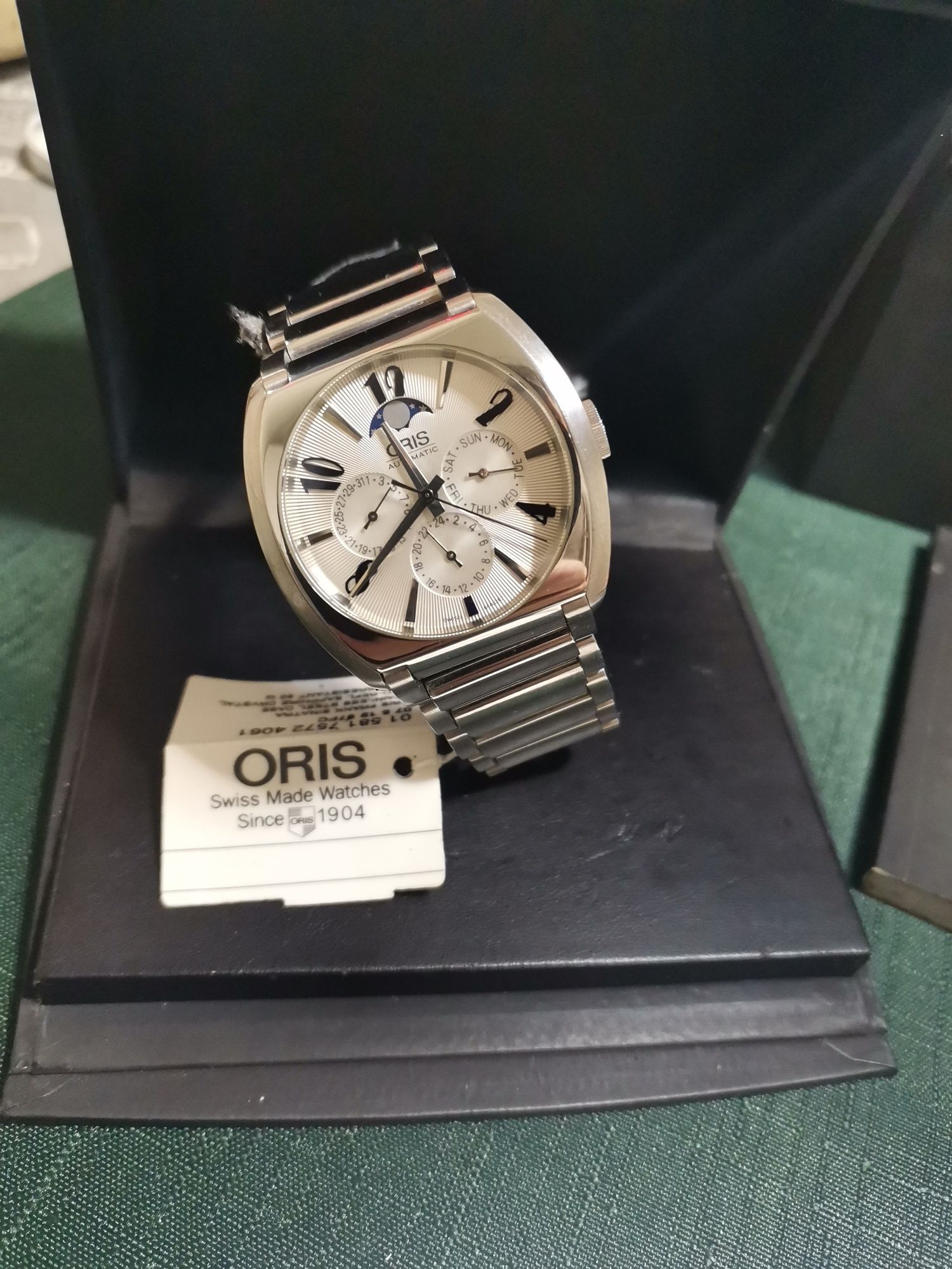 Oris Frank Sinatra 7572 (оригинал) механические часы