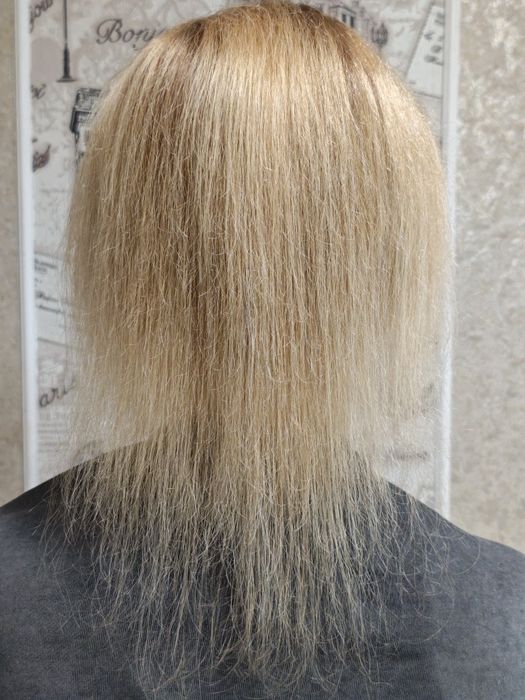 Нарощення волосся,корекція,загущення