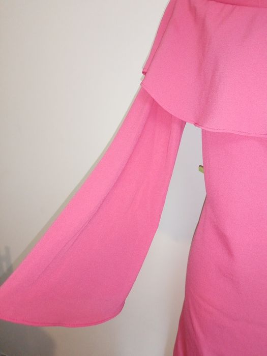 Vestido rosa muito elegante tam M