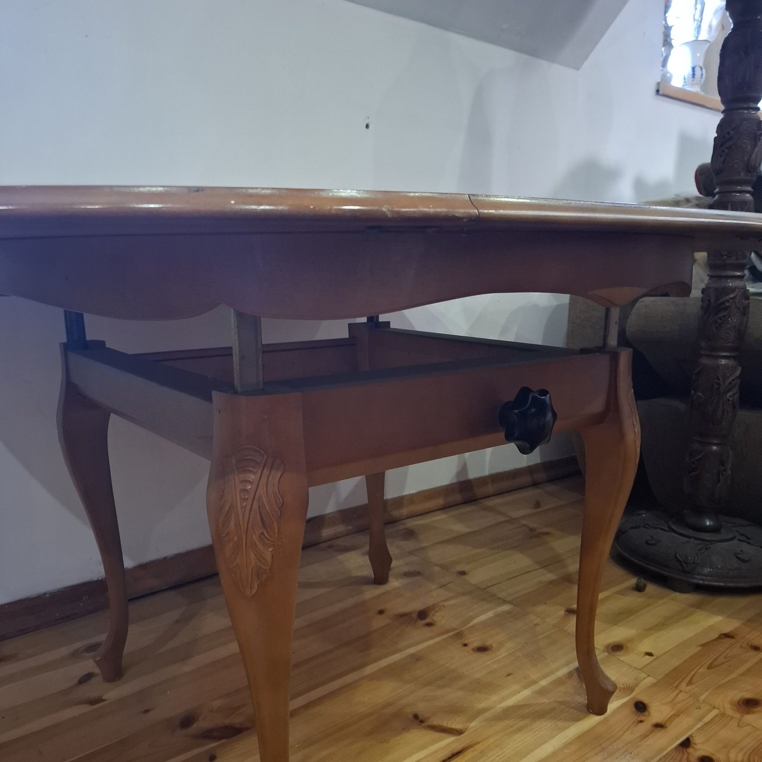 Stolik rozkładany, podnoszony,styl Ludwik