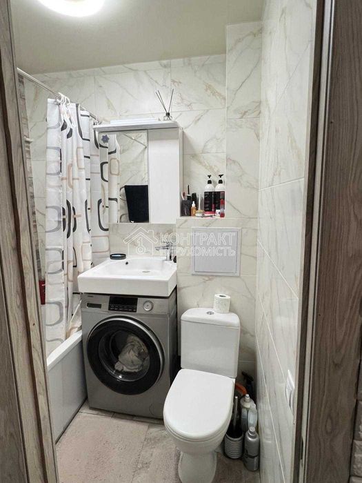 Продається 2 к квартира Нові будинки