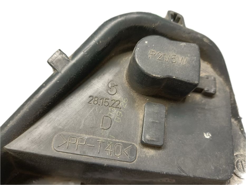 Suporte lâmpada direito FIAT Stilo (192_)