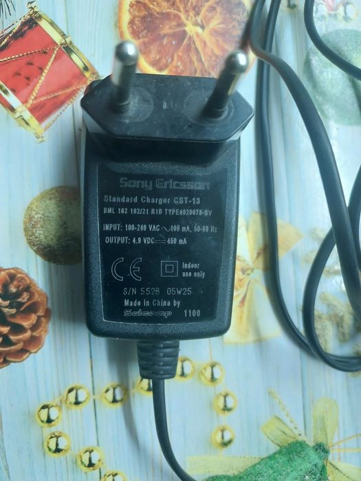 Зарядка Sony Ericsson оригинал