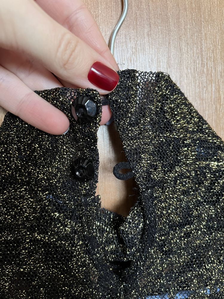 Блуза  чорного кольору корсетного пошиву