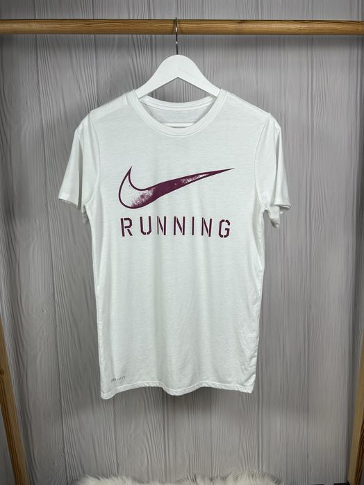 Nike Running Big Swoosh футболка розмір S Dri Fit