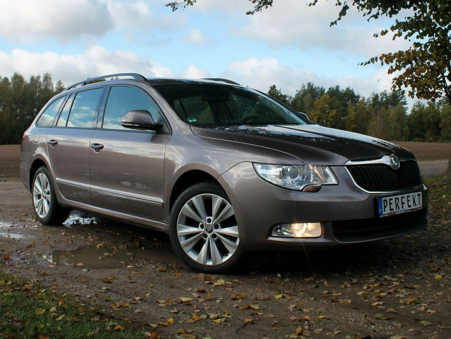 Skoda Superb 1.8 TSI 160 KM Automat DSG Klimatronik GRZANE Fotele TEMPOMAT Serwis !