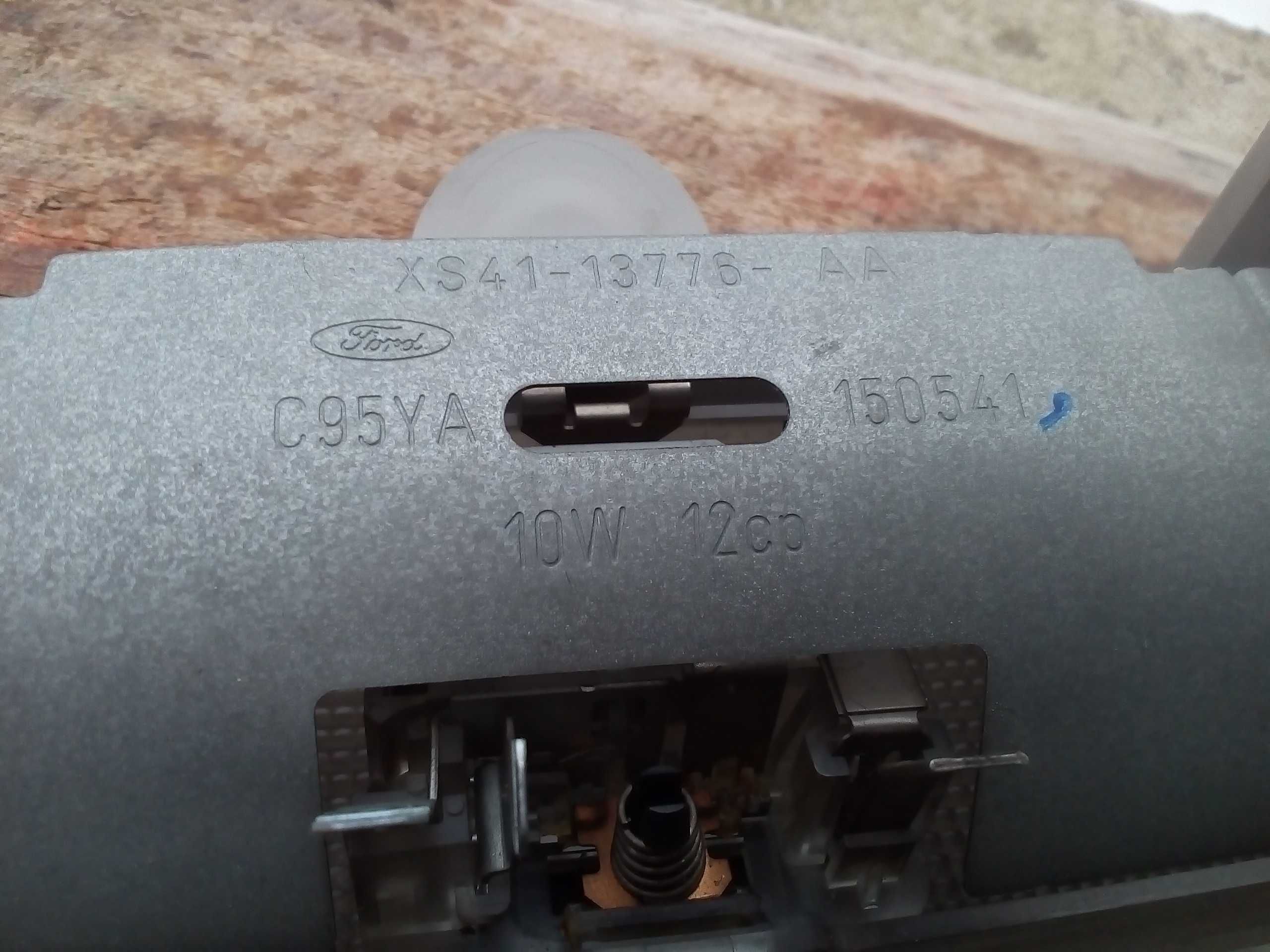 Підсвітка салону з вимикачем XS41-13776-AA 10W плафон світла передня