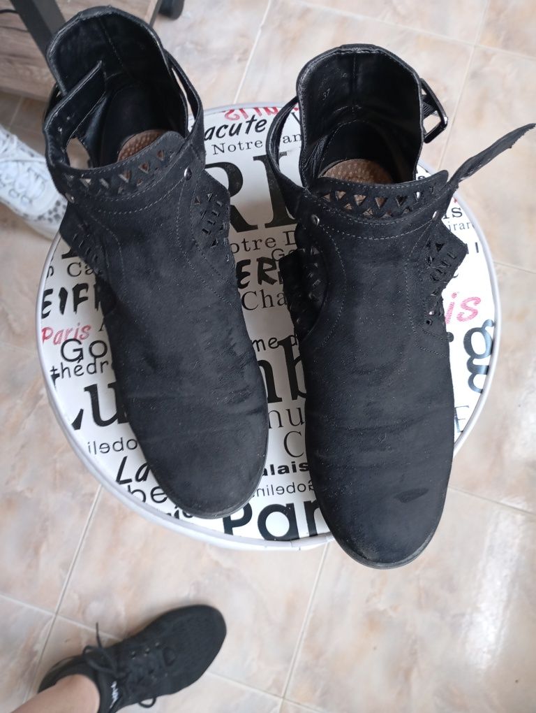 Botins senhora  em nobuk