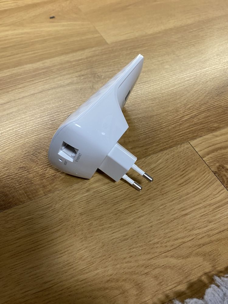 Router TP Link Archer VR 400 + wzmacniacz RE200