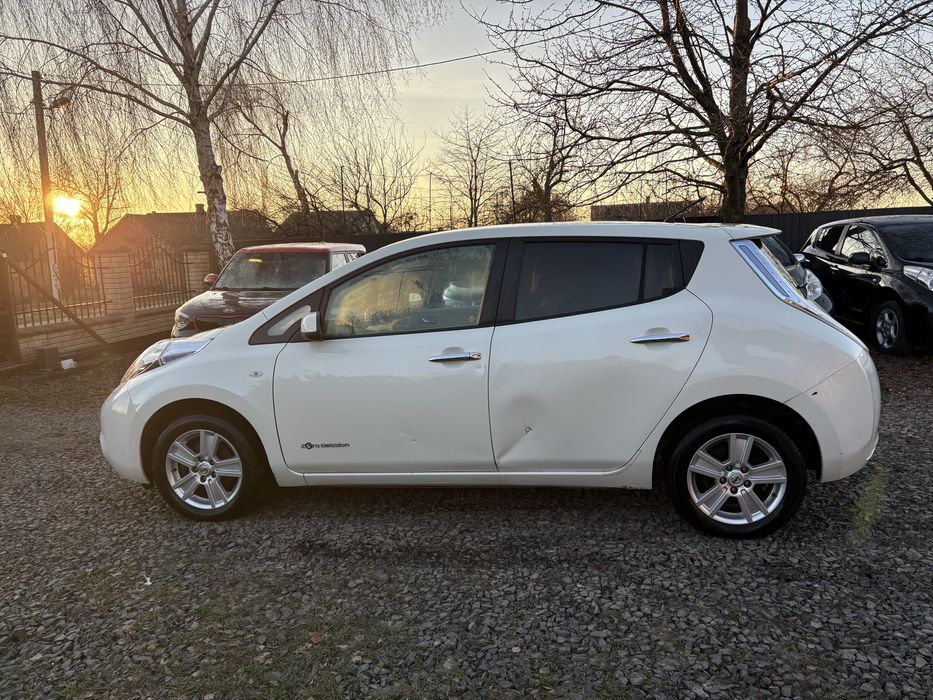 Nissan Leaf 2012