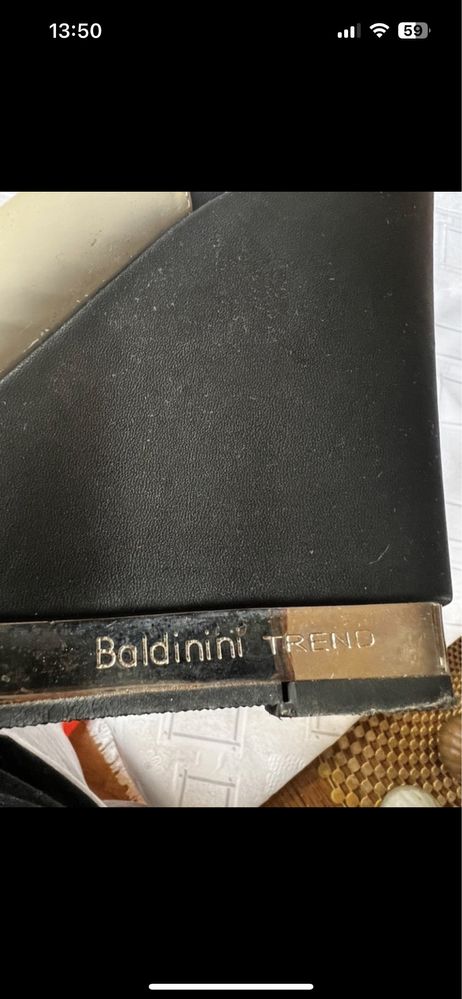 Buty na koturnie Baldinini rozmiar 36