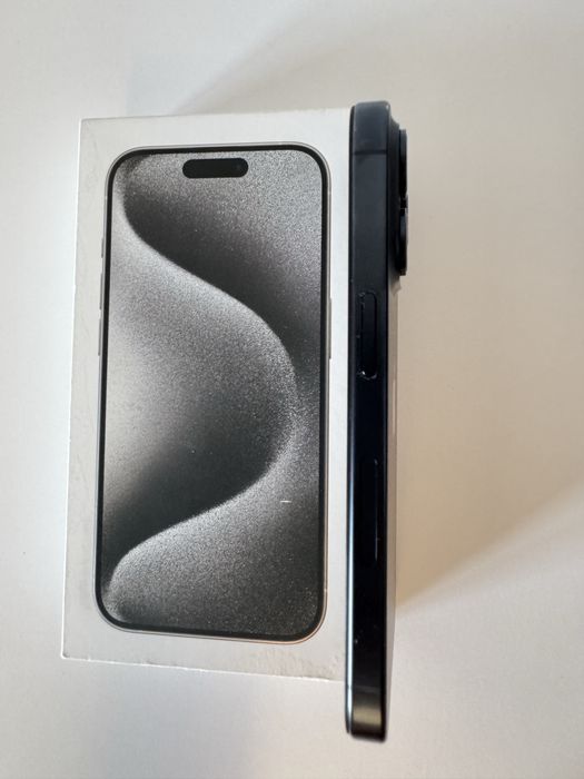 Iphone 15 pro niebieski 128gb kondycja 92%