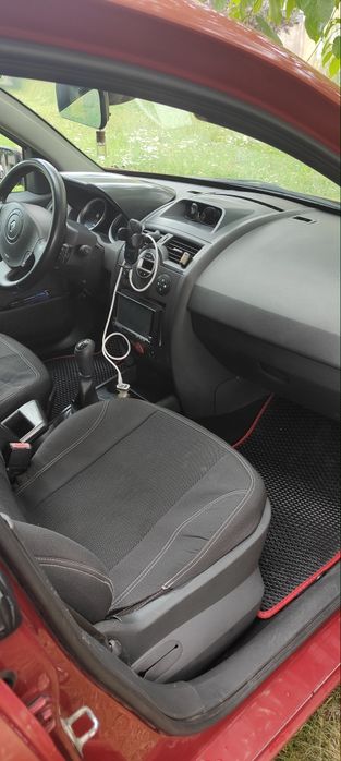 Renault Megane 2  панорама, круіз, клімат1.5 dci