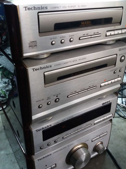 Wieża Technics SE-HD501 stereo amplifier Made in Japan z pilotem.