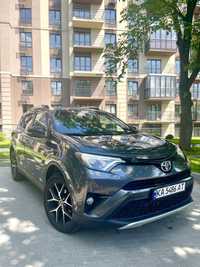 Toyota Rav 4 SE 2017