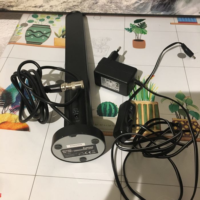 Antena radiowo telewizyjna DAB tuner