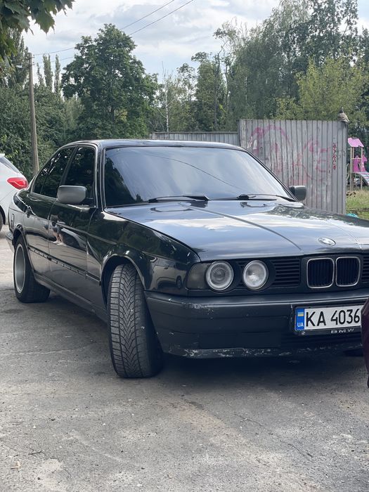 bmw e34 M52B25 1990