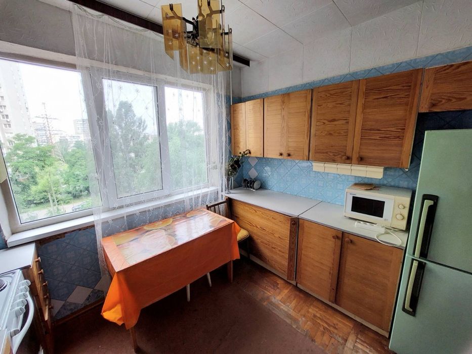 2-кім квартира. Виноградар. 15хв метро Мінська. Бойлер. ПаркінгУкриття
