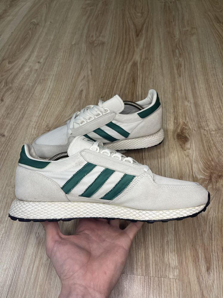 Кросівки Adidas Forest Grove