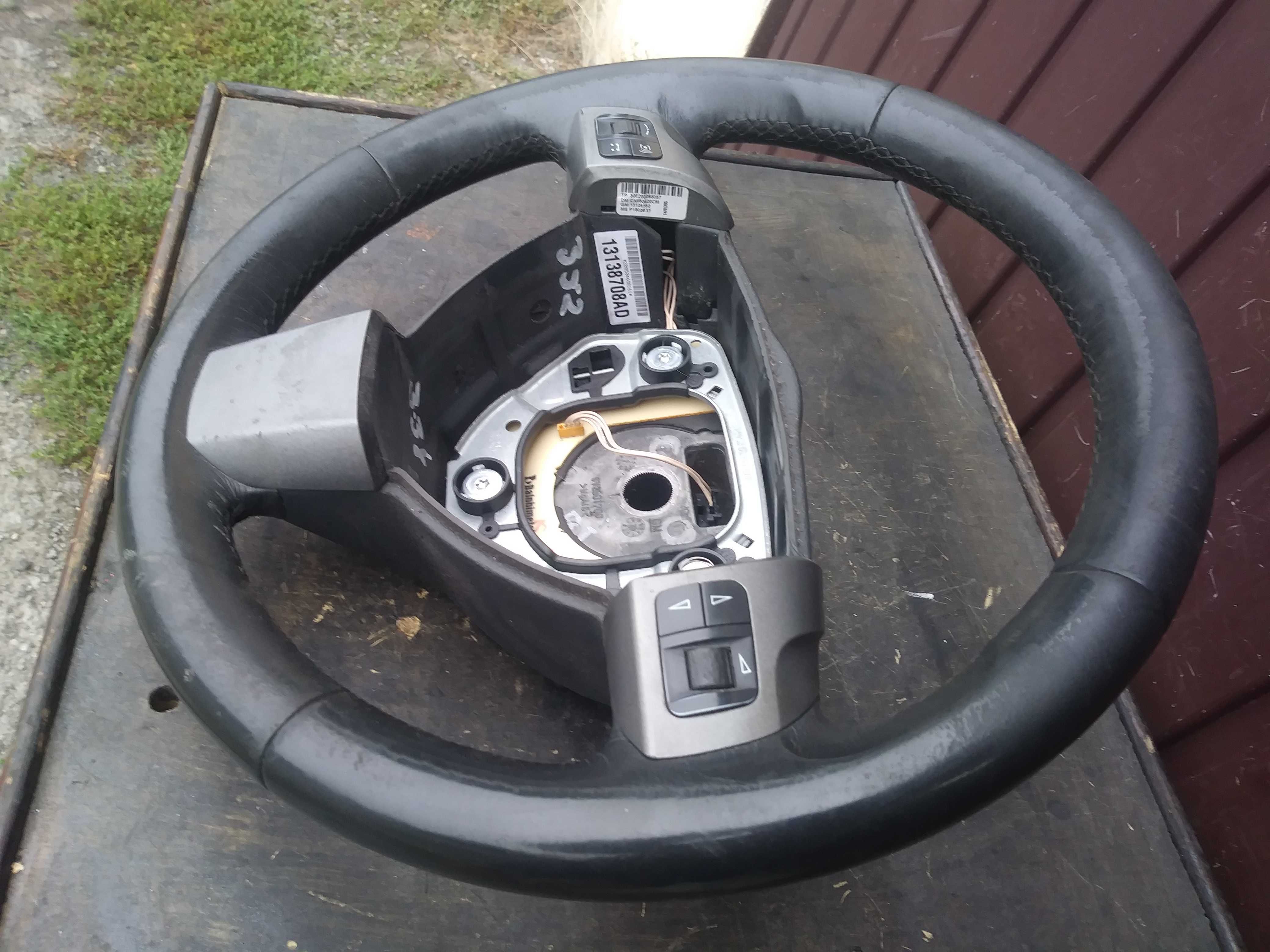 Opel Astra H 3 Zafira B Kierownica skóra multifunkcja