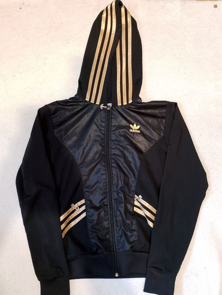 Gold adidas vintage